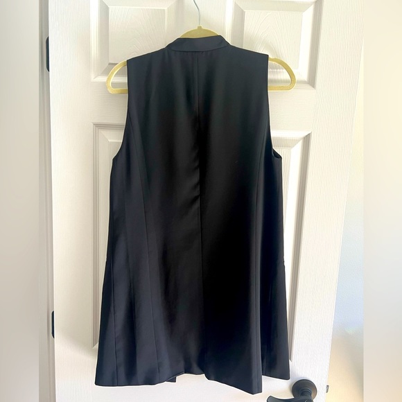 Long vest - Picture 2 of 4